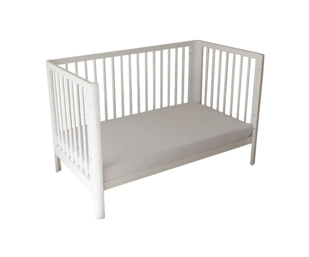 Babyhood Dune 3 in 1 Cot- White