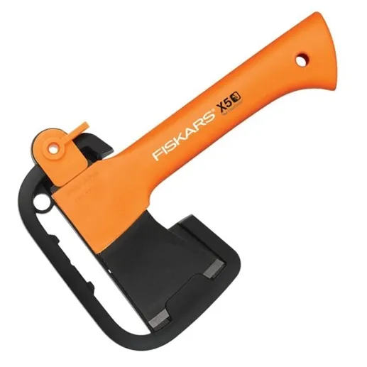 Fiskars Camping Axe X5