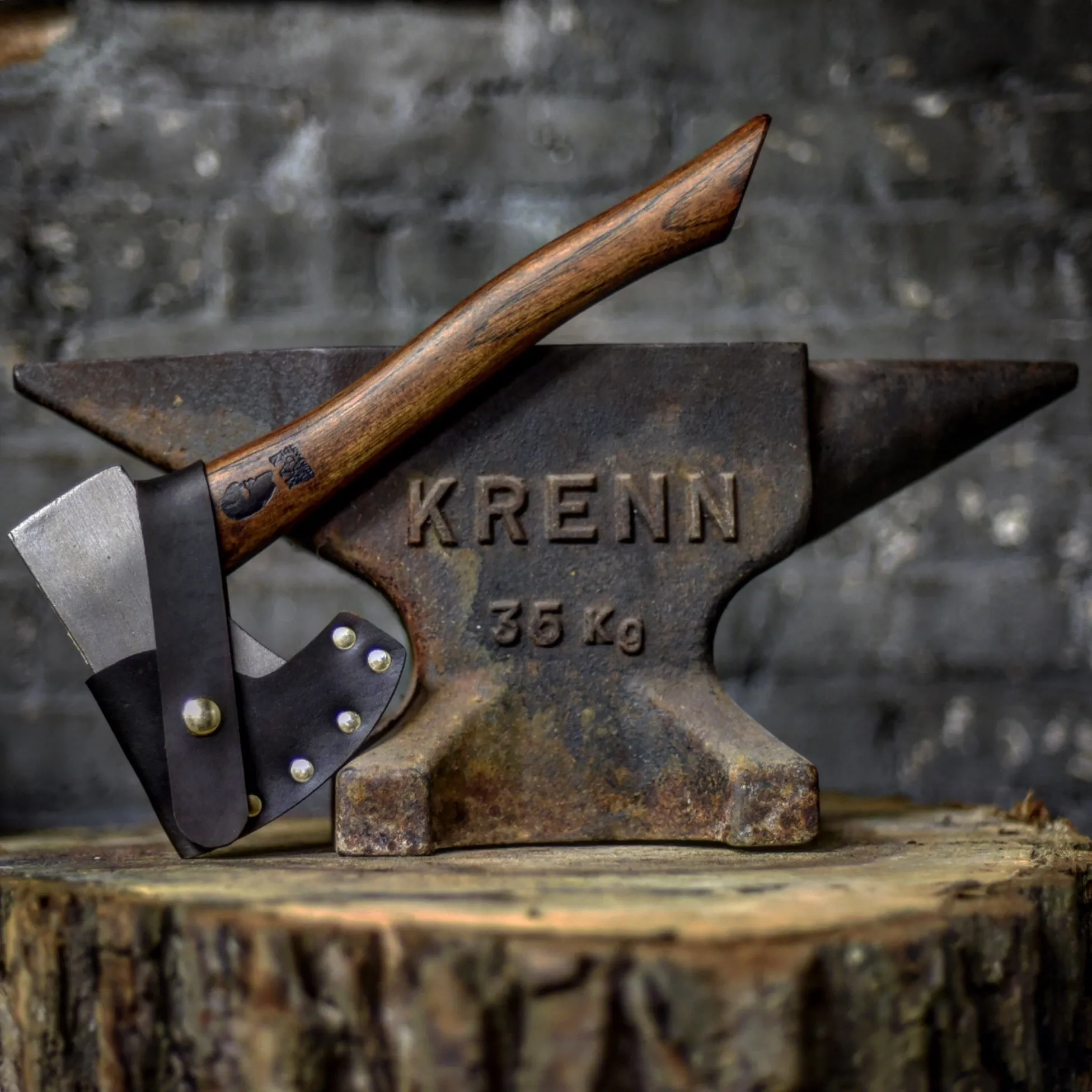 Walnut Camp Axe x Hatchet